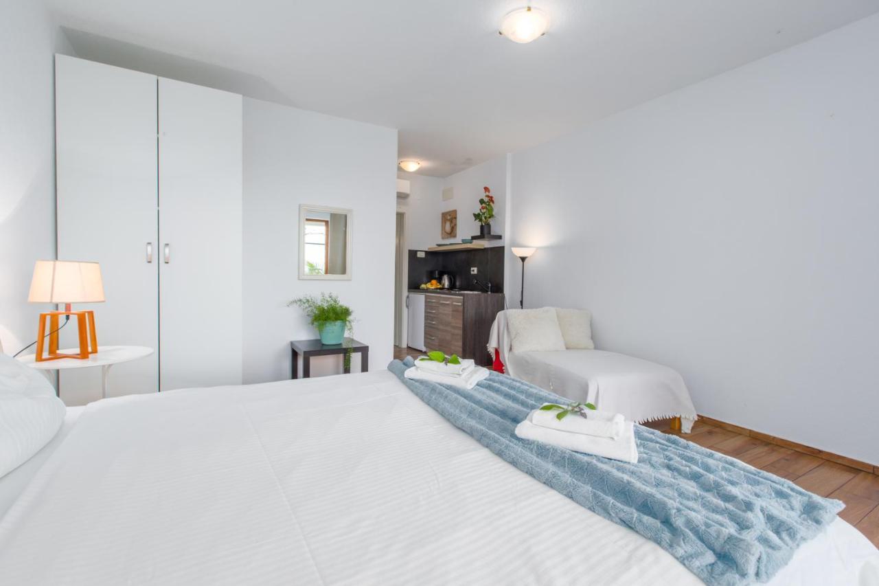 Apartments Zomzi بوريتش المظهر الخارجي الصورة