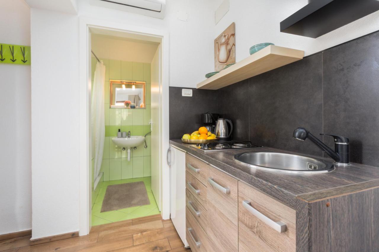 Apartments Zomzi بوريتش المظهر الخارجي الصورة
