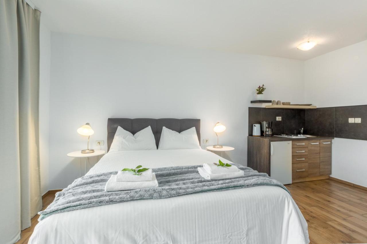 Apartments Zomzi بوريتش المظهر الخارجي الصورة