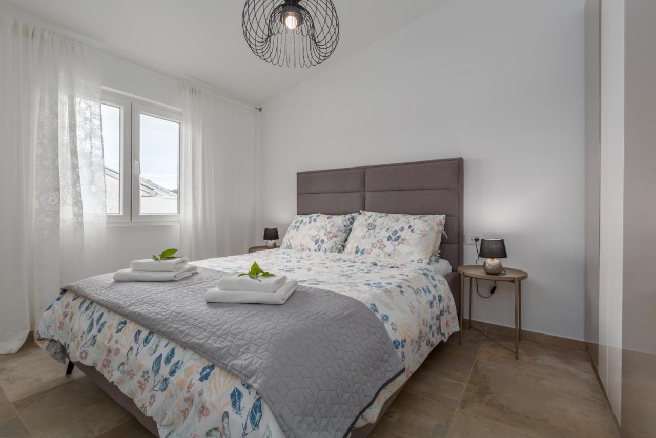 Apartments Zomzi بوريتش المظهر الخارجي الصورة