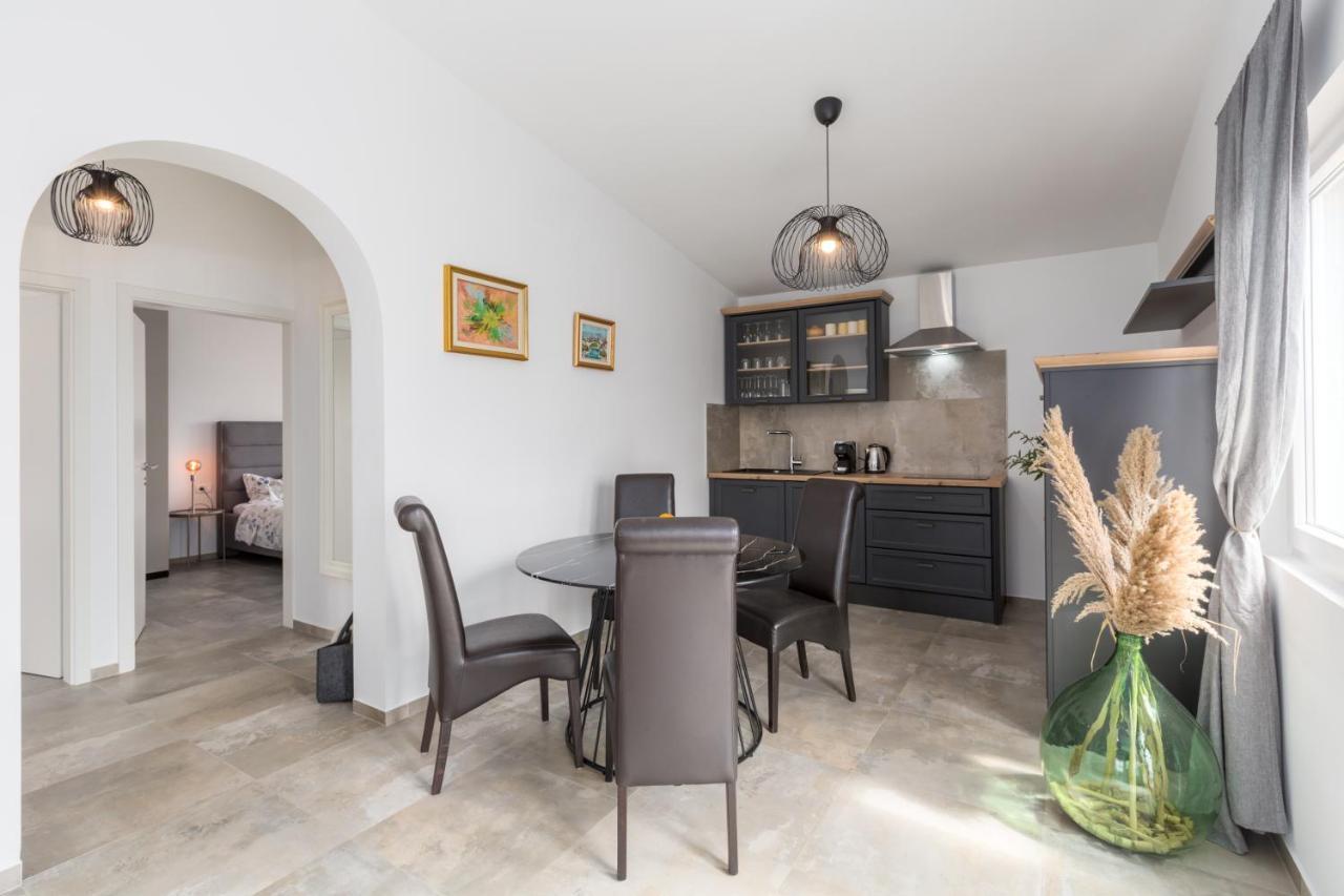 Apartments Zomzi بوريتش المظهر الخارجي الصورة