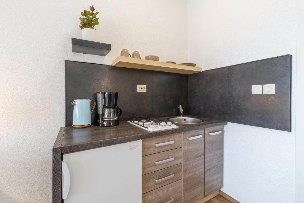 Apartments Zomzi بوريتش المظهر الخارجي الصورة